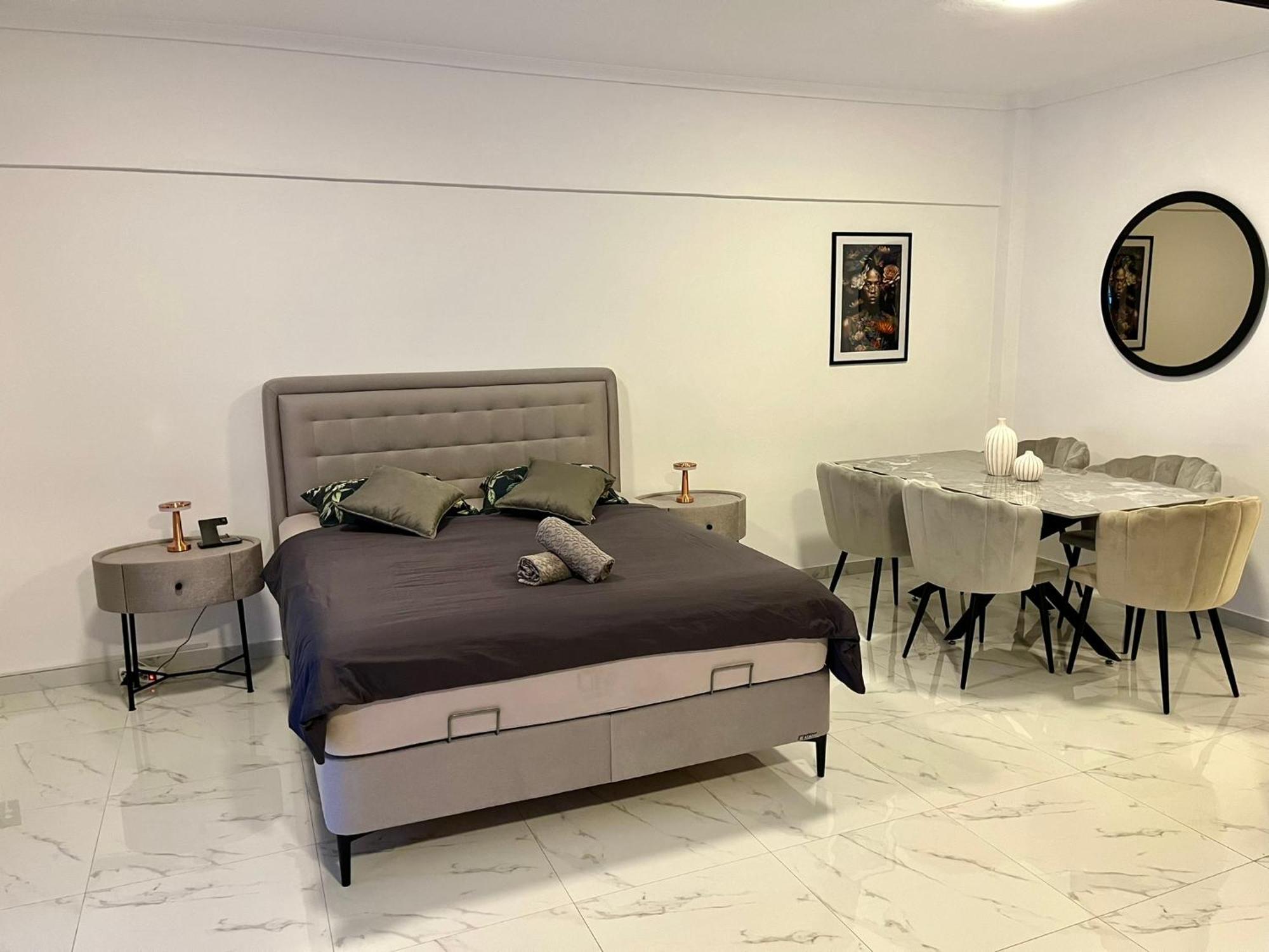 Premium Apartment 90M2 Thessaloniki Buitenkant foto